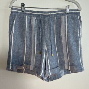 Ellen Tracy Linen blend shorts.  Blue stripe, Size Medium